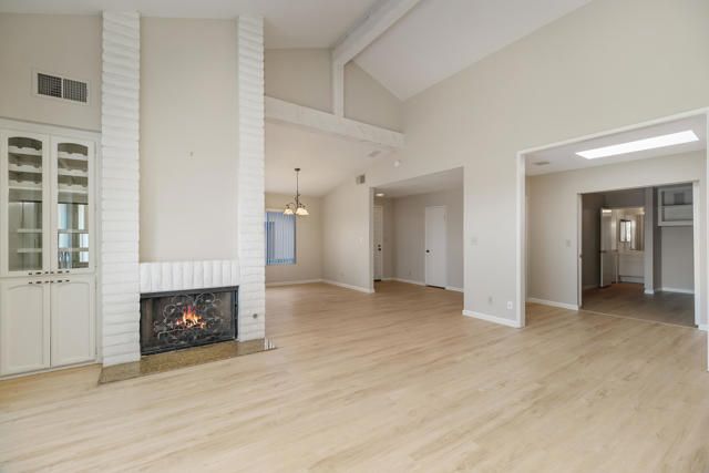 MLS #219136274DA image #4