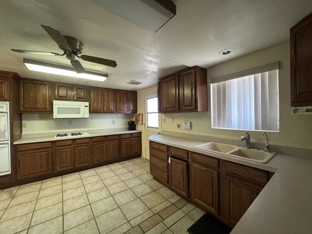 MLS #219136287DA image #9