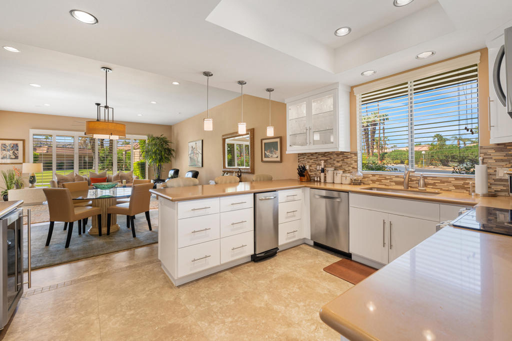 MLS #219136304DA image #15