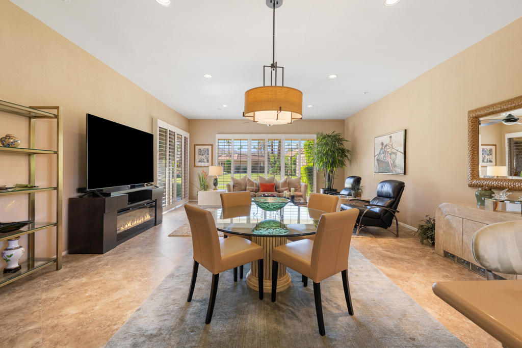 MLS #219136304DA image #26