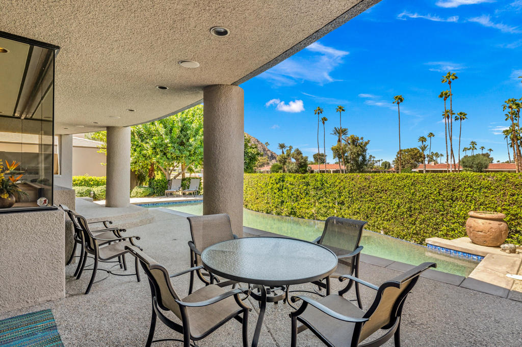 MLS #219136305DA image #5