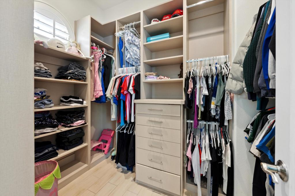 MLS #219136316DA image #26