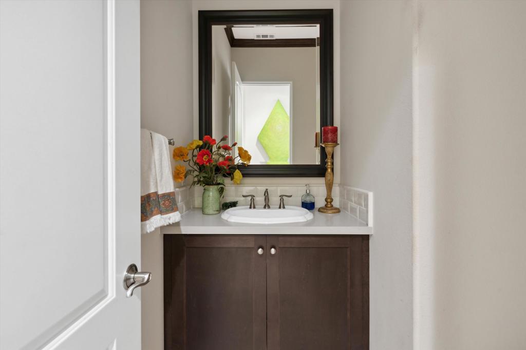 MLS #219136316DA image #27