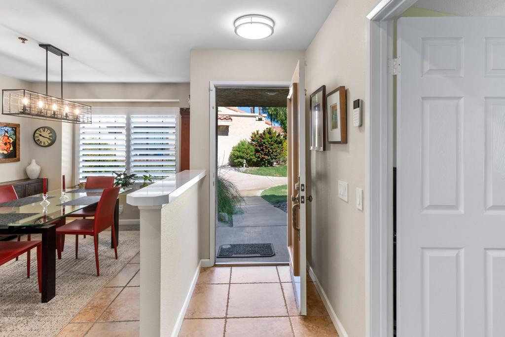 MLS #219136321DA image #2