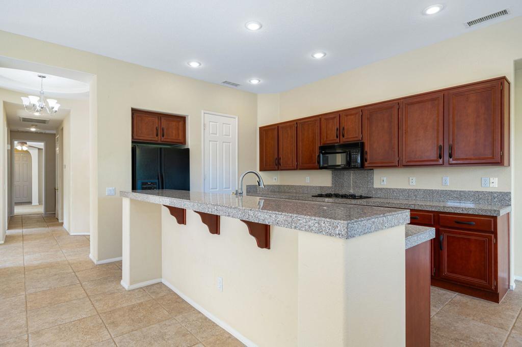 MLS #219136322DA image #16