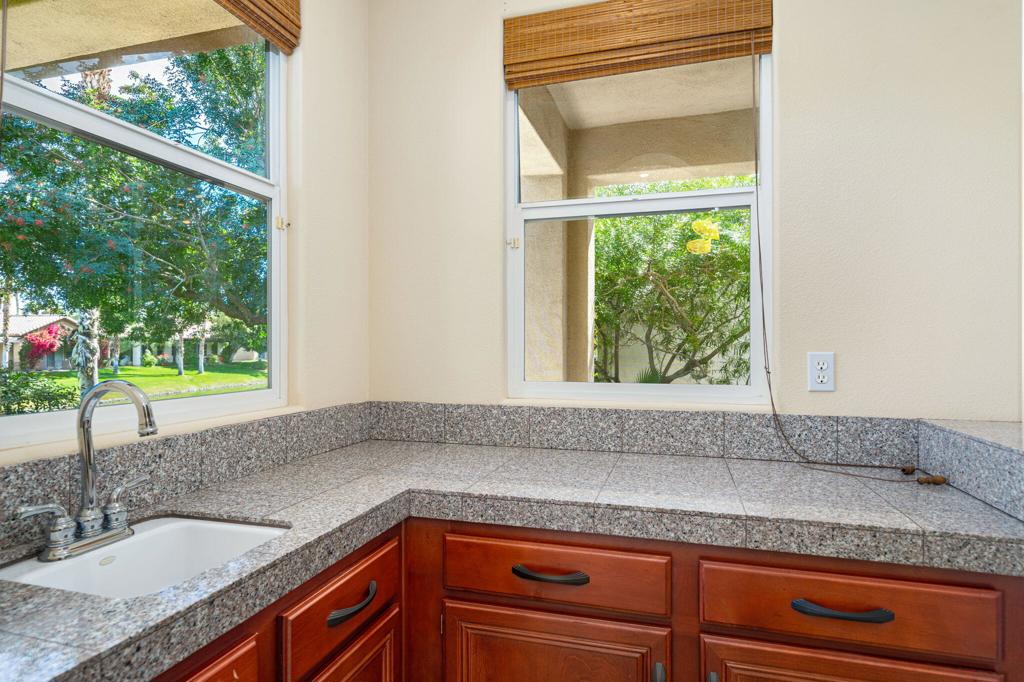 MLS #219136322DA image #19