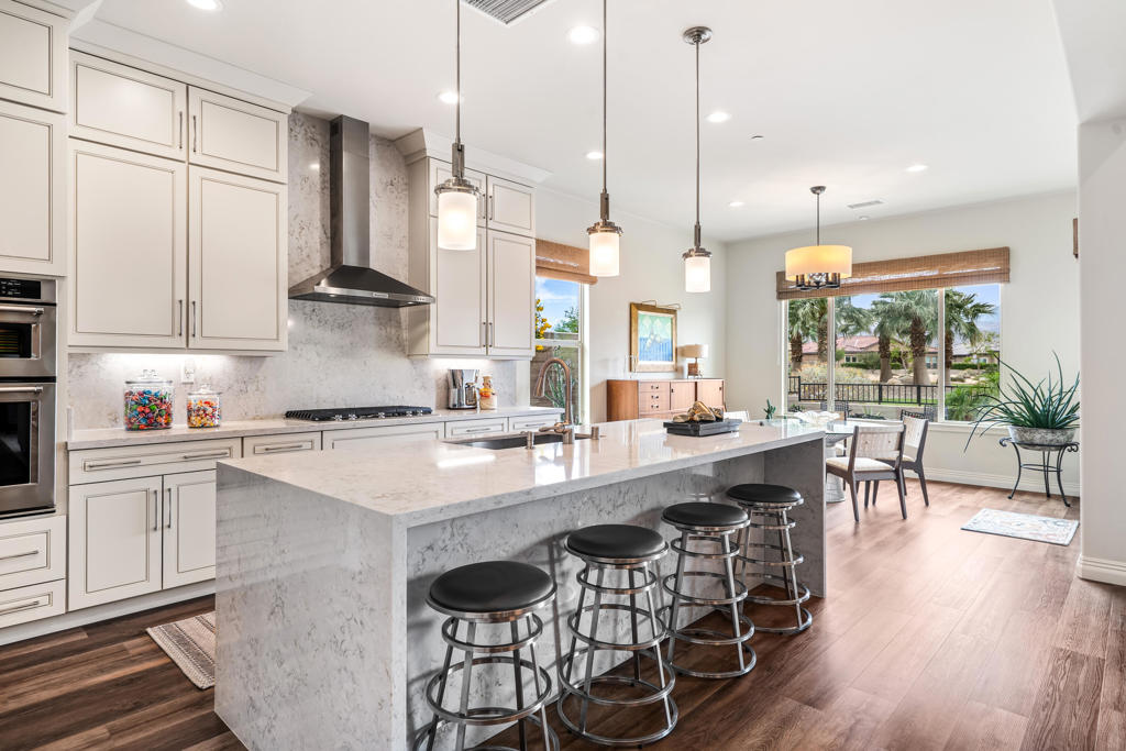 MLS #219136326DA image #15