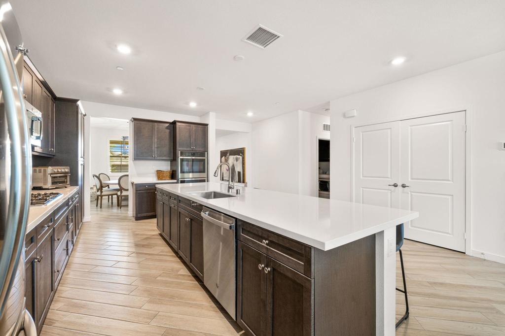 MLS #219136331DA image #7