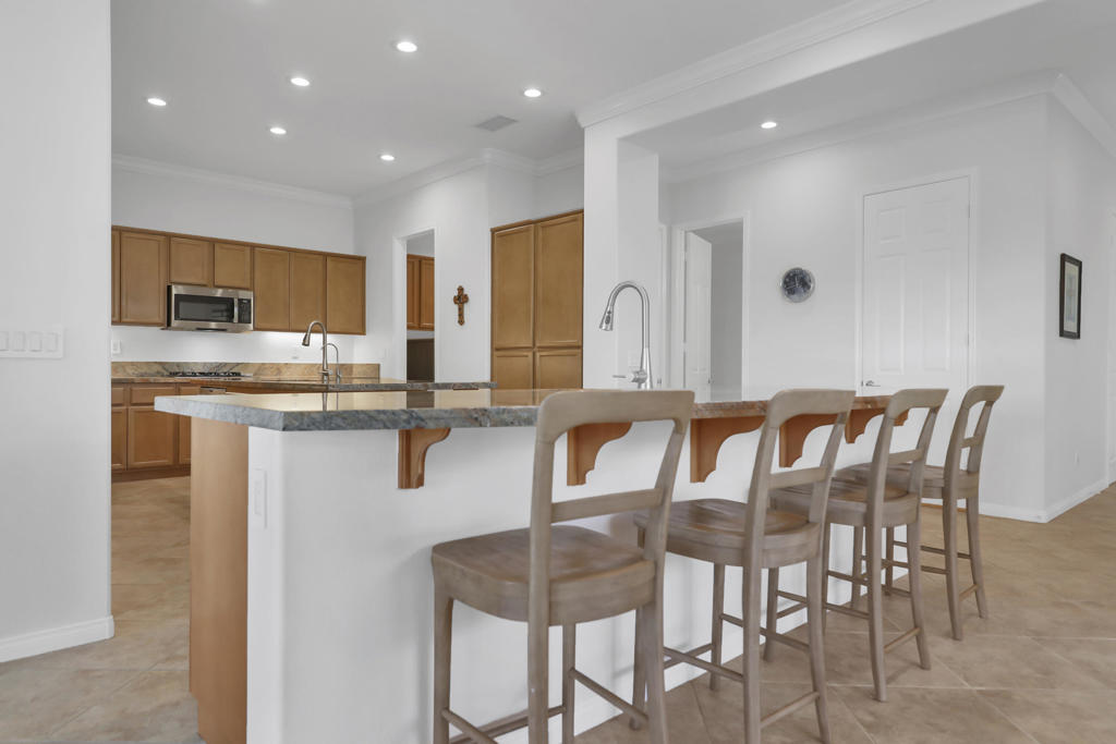 MLS #219136334DA image #1