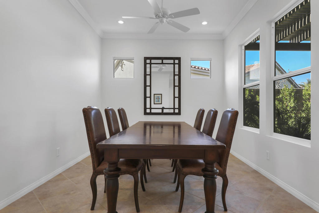 MLS #219136334DA image #13