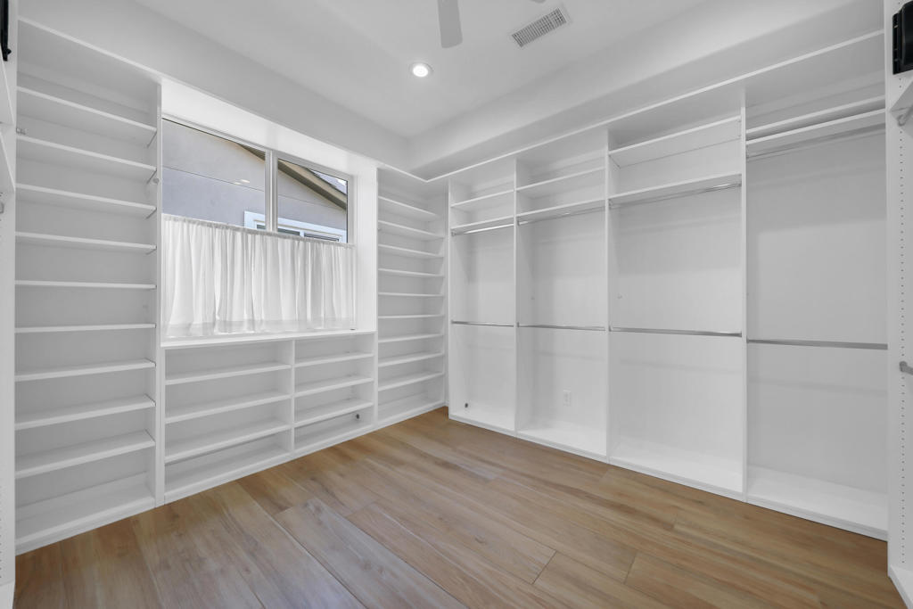 MLS #219136334DA image #25