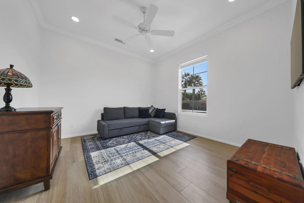 MLS #219136334DA image #30