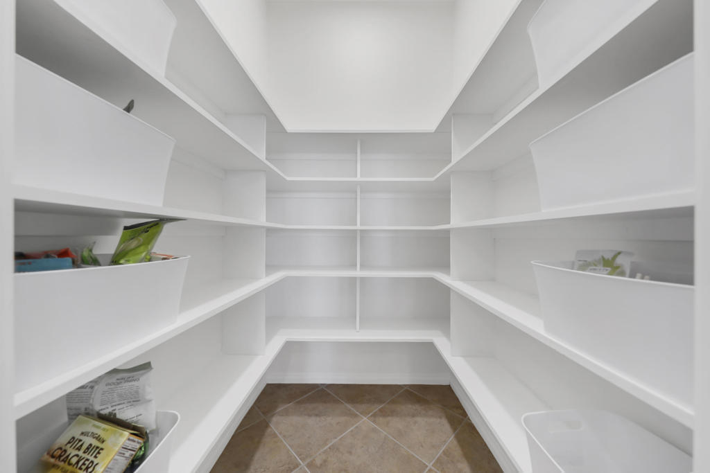 MLS #219136334DA image #9