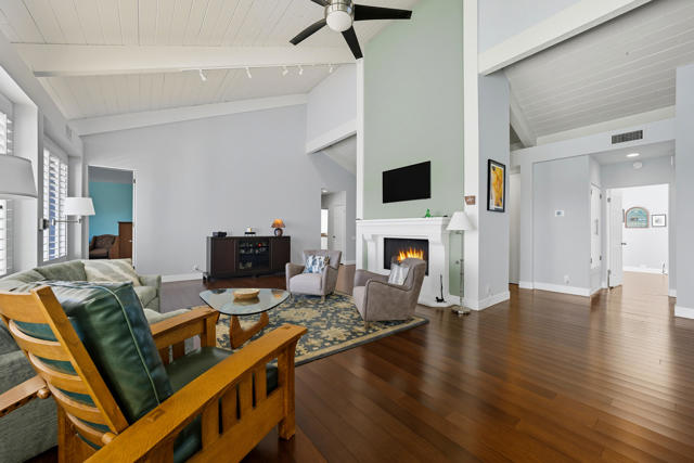 MLS #219136336DA image #8