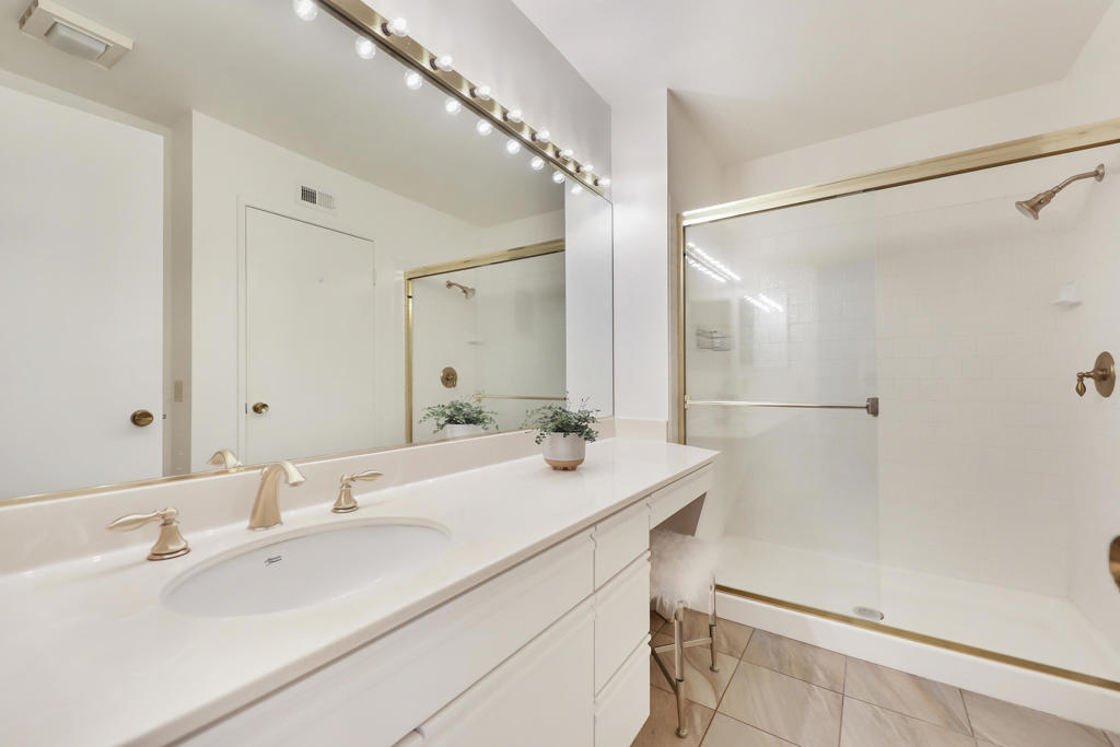 MLS #219136344DA image #16