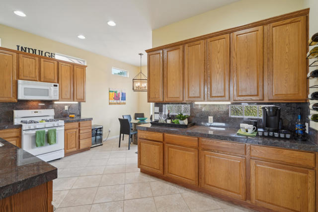 MLS #219136349DA image #12