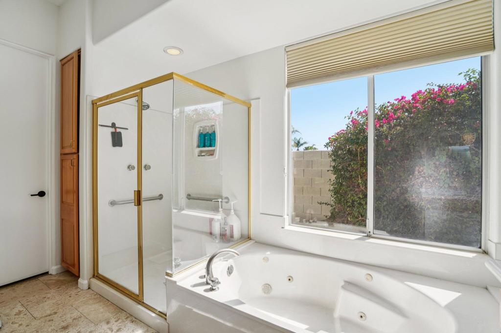 MLS #219136365DA image #19