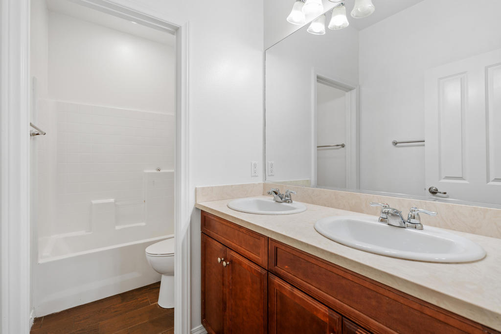 MLS #219136373DA image #23