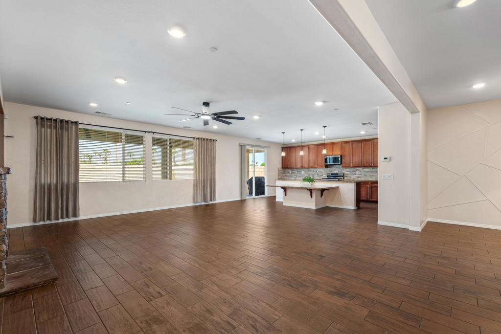 MLS #219136373DA image #6