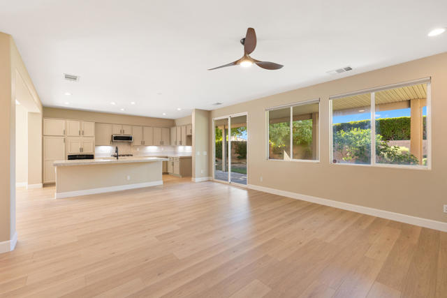 MLS #219136374DA image #18