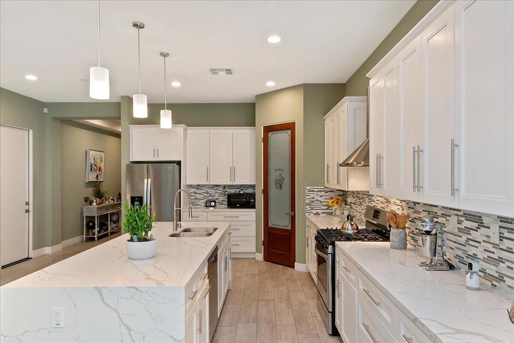 MLS #219136392PS image #8