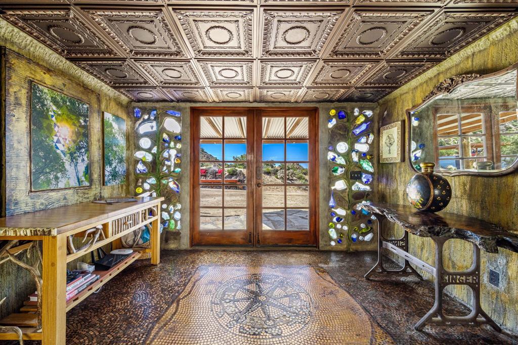 MLS #219136400PS image #12