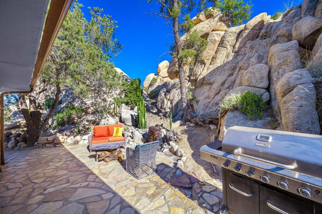 MLS #219136400PS image #24