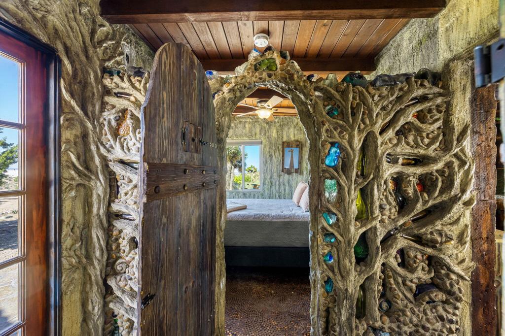 MLS #219136400PS image #34