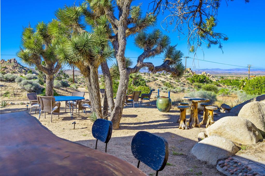 MLS #219136400PS image #8