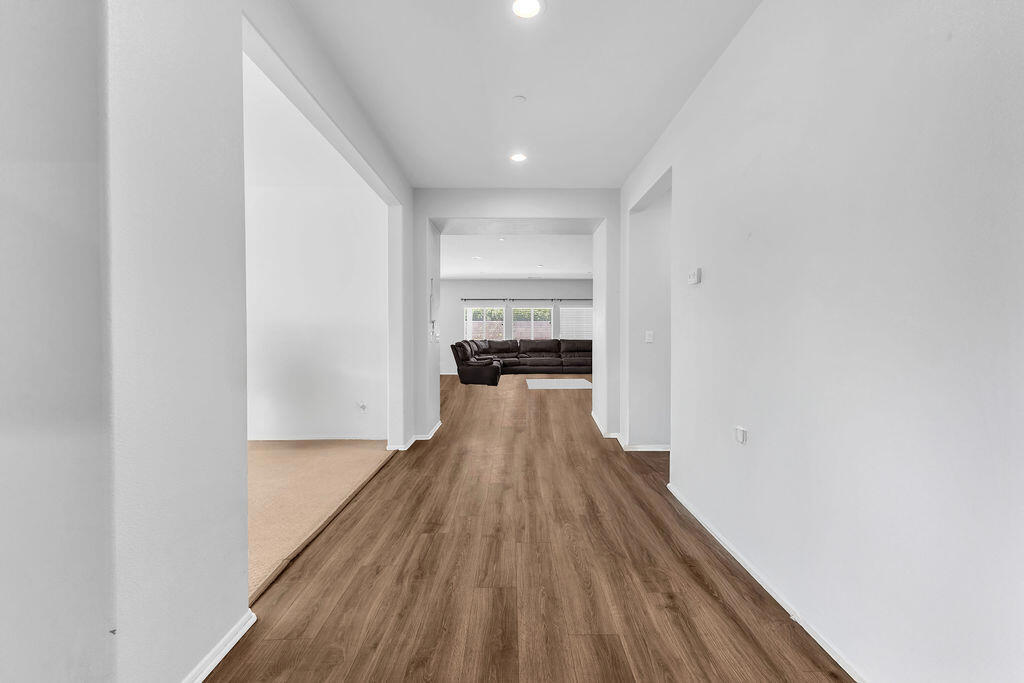 MLS #219136407DA image #2