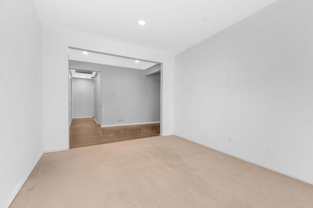 MLS #219136407DA image #5