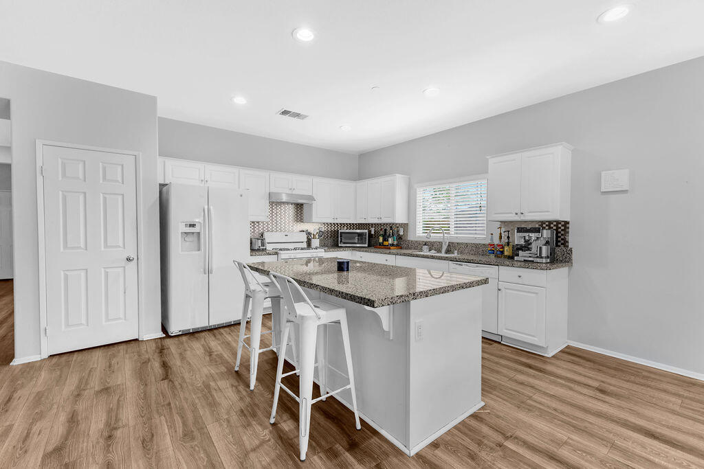 MLS #219136407DA image #8