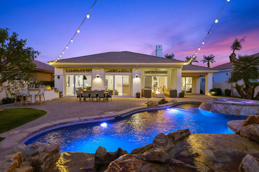 MLS #219136420DA image #2