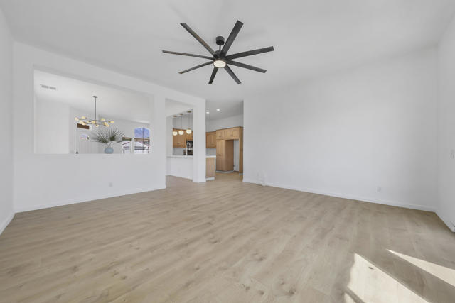 MLS #219136424DA image #10