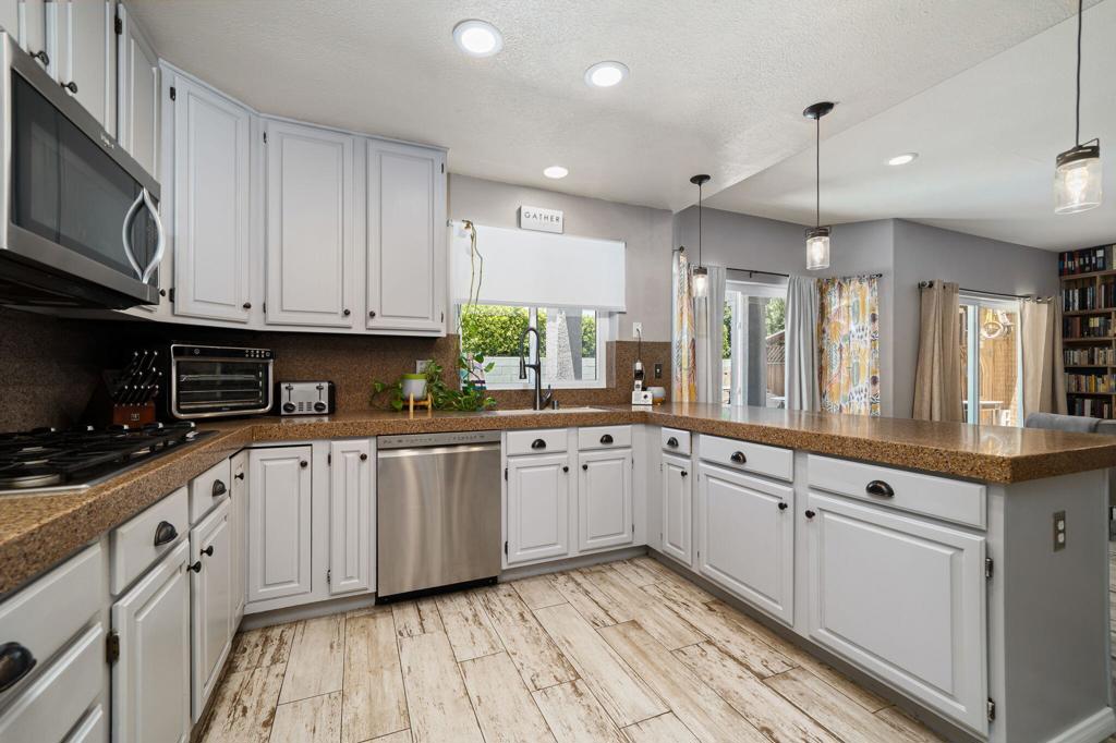 MLS #219136445DA image #10