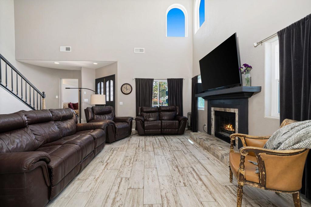 MLS #219136445DA image #6