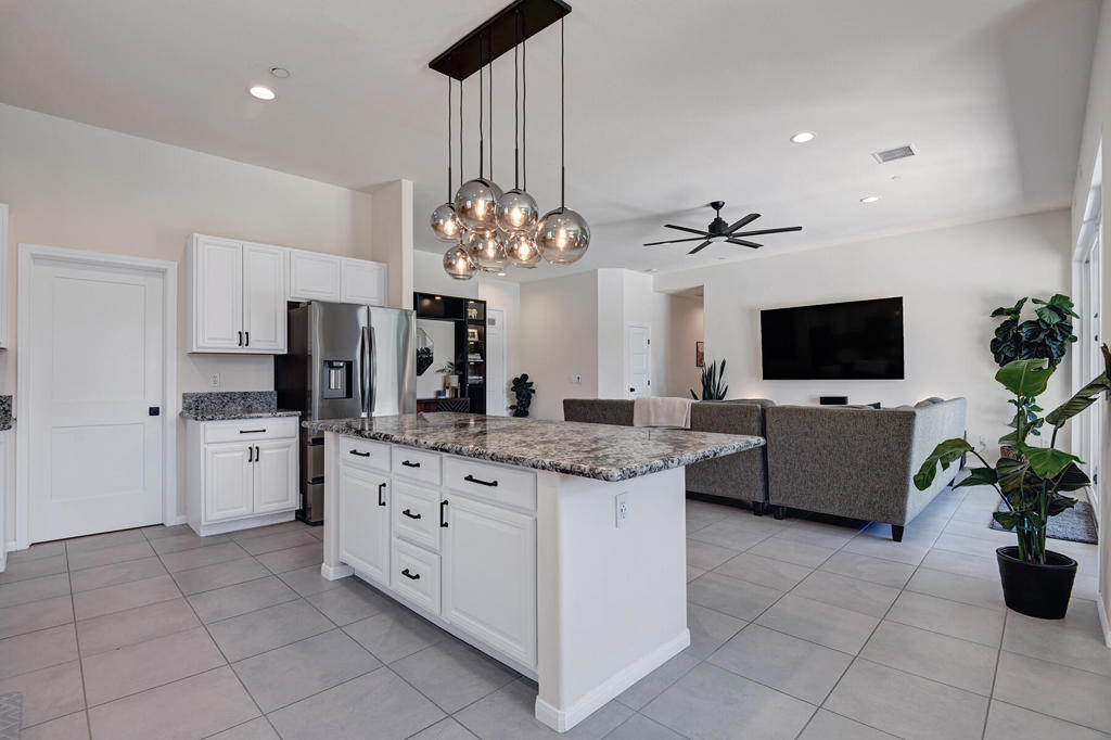 MLS #219136449PS image #4