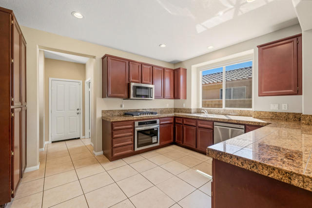 MLS #219136471DA image #13