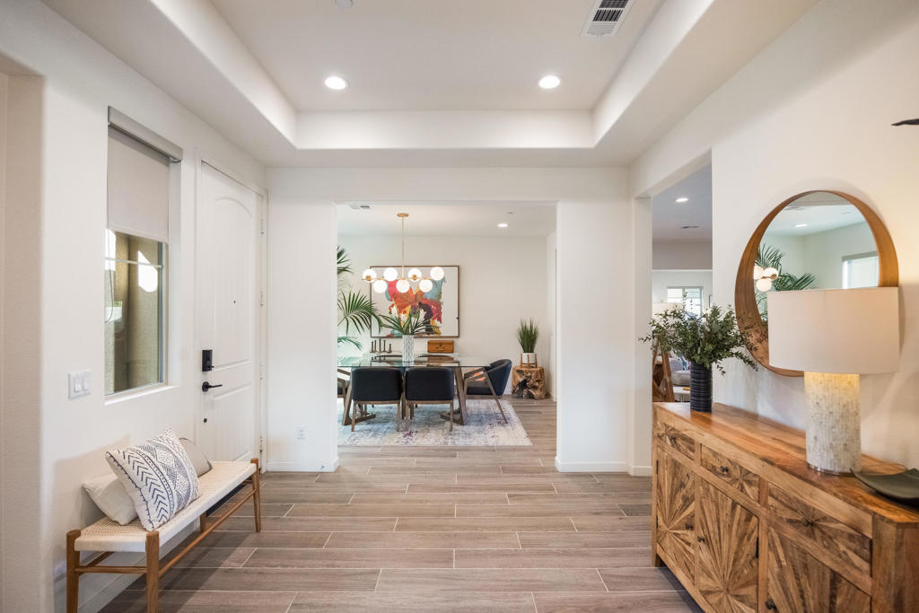 MLS #219136502DA image #2