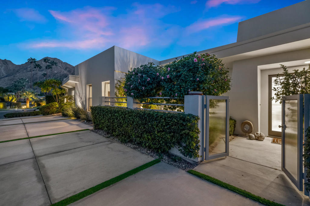 MLS #219136513DA image #12