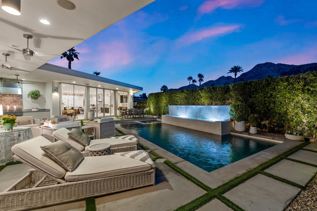 MLS #219136513DA image #4