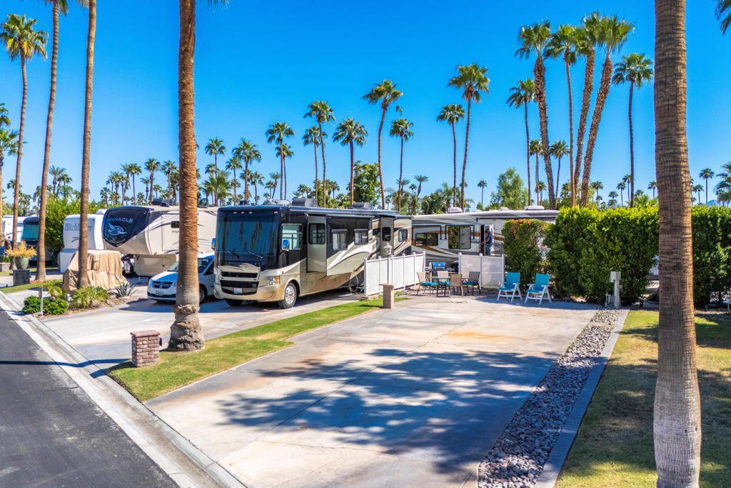 MLS #219136531PS image #2