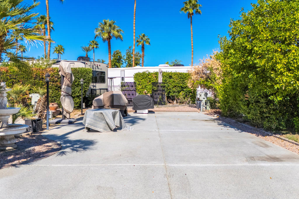 MLS #219136536PS image #3