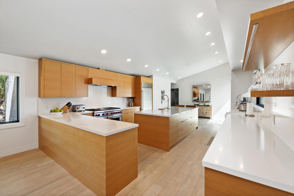 MLS #219136543DA image #2