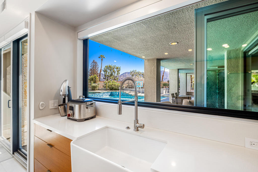 MLS #219136543DA image #5