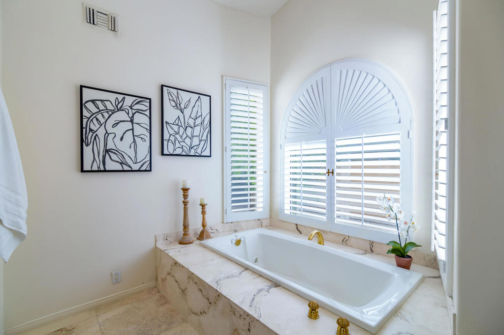 MLS #219136557PS image #12