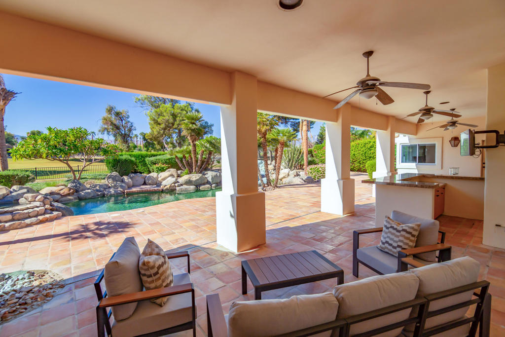 MLS #219136557PS image #5