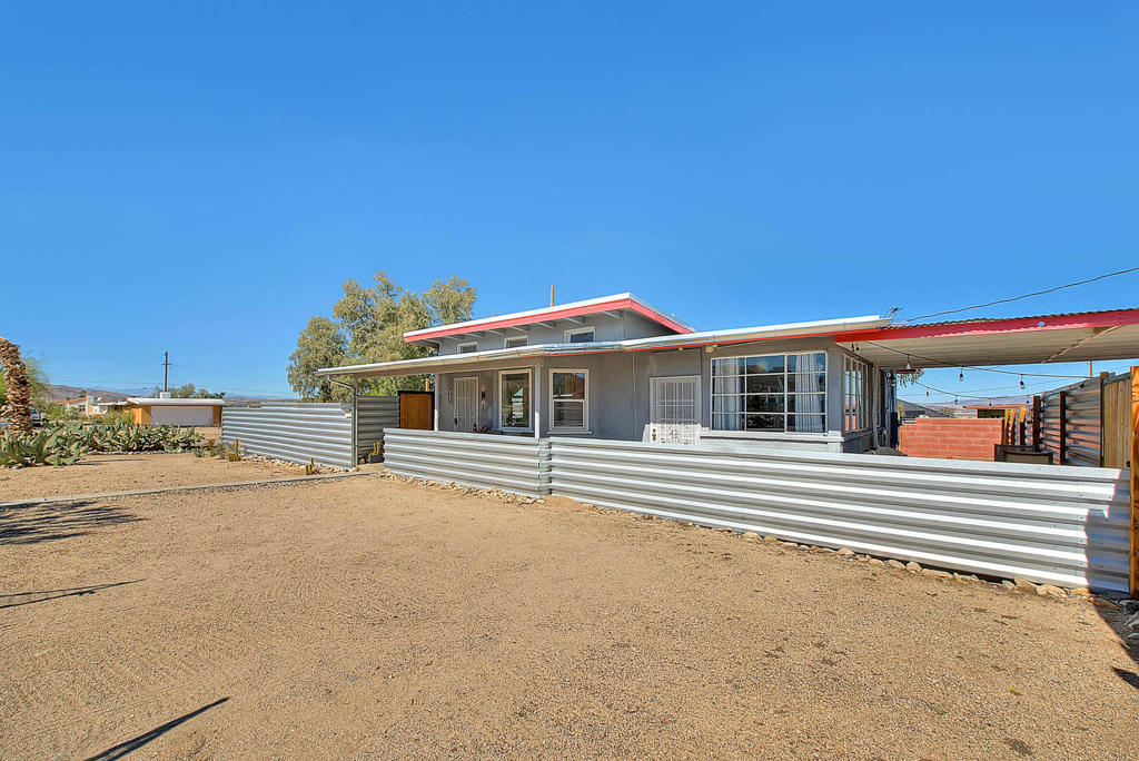 MLS #219136560PS image #2