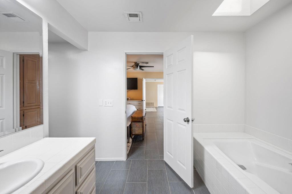 MLS #219136583DA image #23