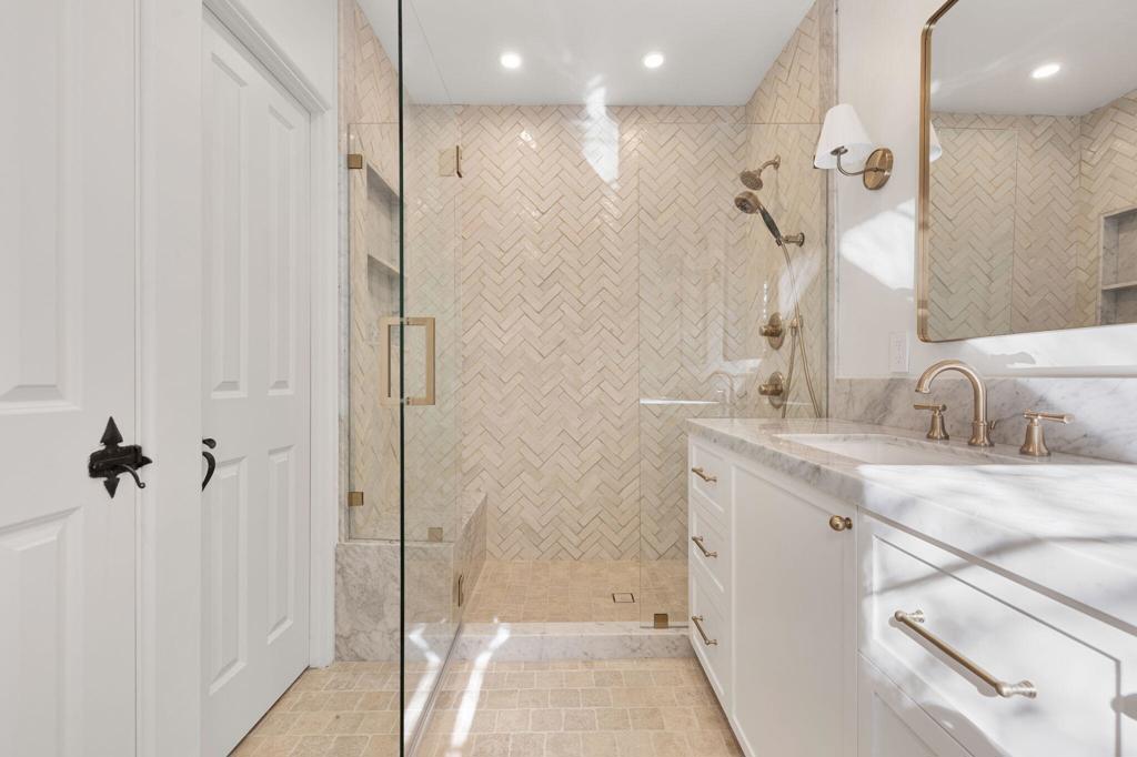 MLS #219136586PS image #27